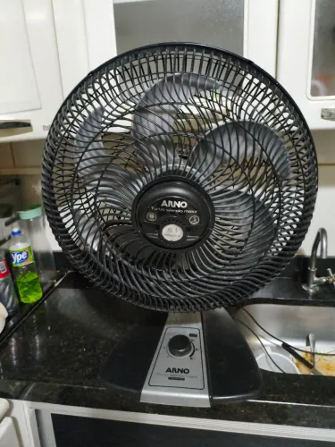 Vendo ventilador da Mr Arno 40cm funcionando perfeitamente,turbo silêncio Maxx