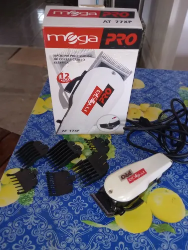 Máquina profissional de cortar cabelo elétrica