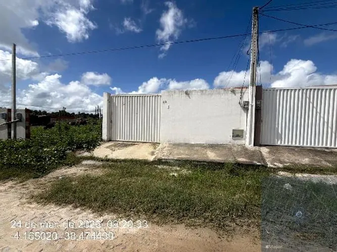 Casa no PEDRA BRANCA em Pacajus/CE - Caixa *6131