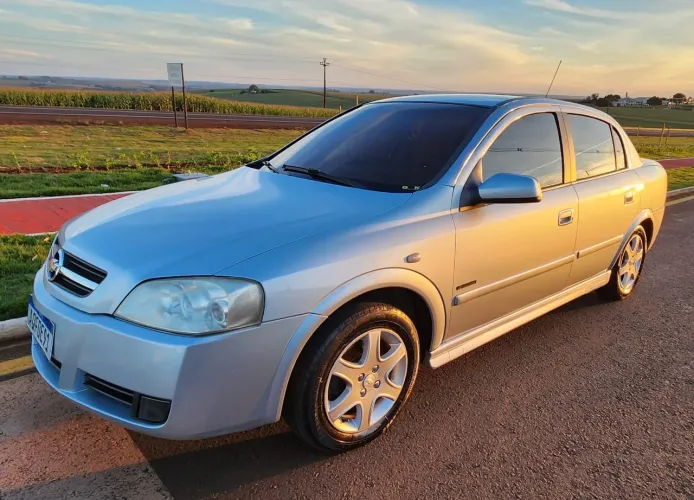 Chevrolet Astra Sed. Advant. 2.0 8V MPFI Flexp. 4P 2009