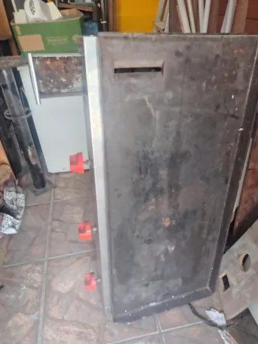 Chapa de sanduiches Metal cubas Muito conservada Barato