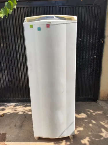 Geladeira frost free Consul