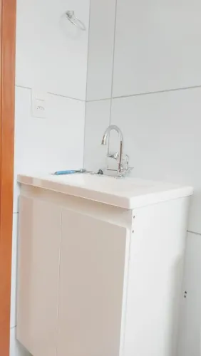 Vendo armário de pia 59x70 de  Banheiro em Mdf