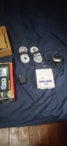 Vendo super Nintendo mini desbloquiado