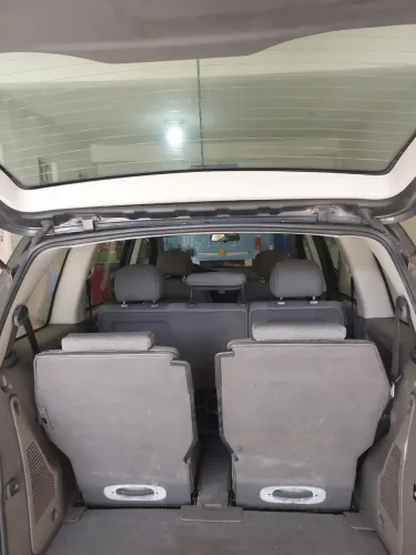 Vende cá um carro