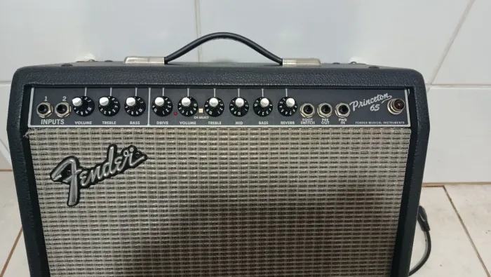 Amplificador Fender Princeton 65