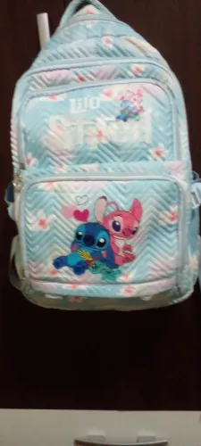 Mochila semi nova bem grande