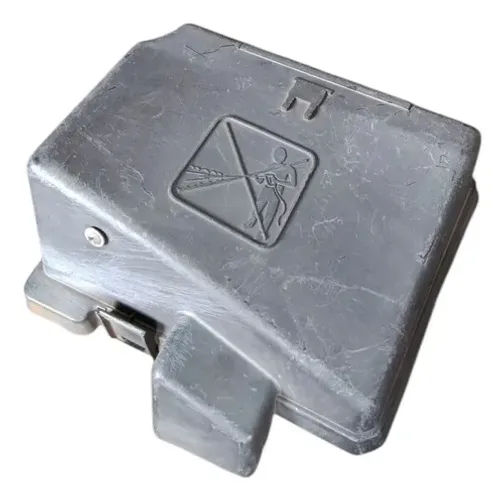 Tampa Caixa Fusível Peugeot 206 207 2006 2008