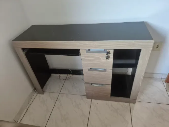 Mesa para computador