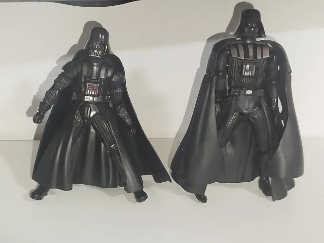 Darth Vader Revoltech e Sh Figuarts ler a descrição do anúncio 