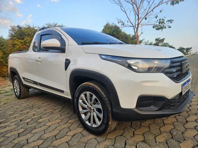 Fiat Strada Endurance 1.4 Flex 8V CS Plus 2021