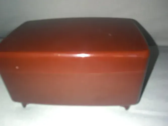 porta-jóias vintage feminino 1 de madeira com detalhe em rosa, acabamento artesanal e outr