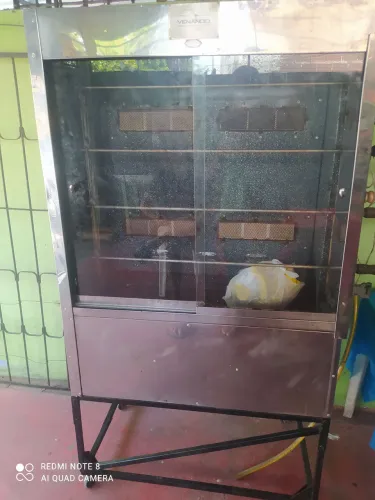 Máquina de galeto automática