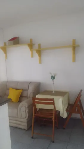 Kitnet mobiliada próximo ao centro de Campos dos Goytacazes Rj
