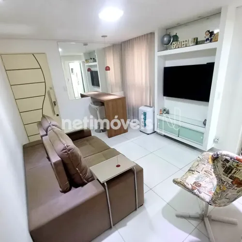 Apartamento com 2 Quartos e 1 banheiro à Venda!