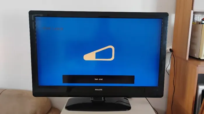 TV 