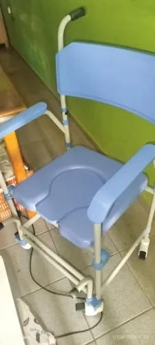 Cadeira de banho nova