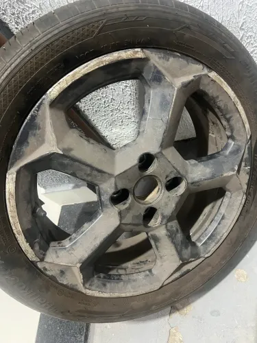 Vendo roda e pneu original BYD mini Dolphin