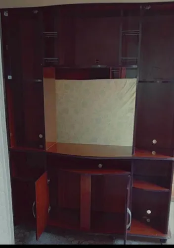 Estante de sala para TV, livros, bebidas e diversos