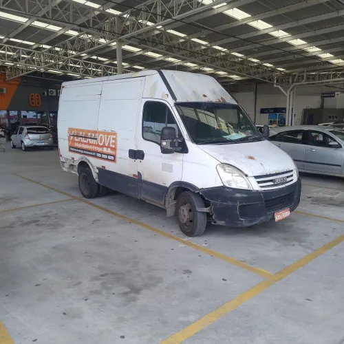 Iveco Daily Furgão 55-180 3.0 16m³ (dies.)(e6) 2009