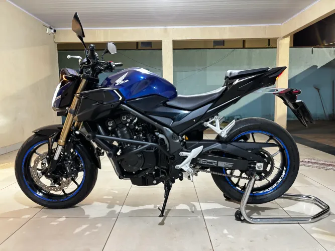Honda Cb500F 2024