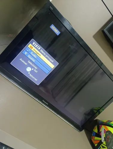 Tv 32' polegadas 300,00