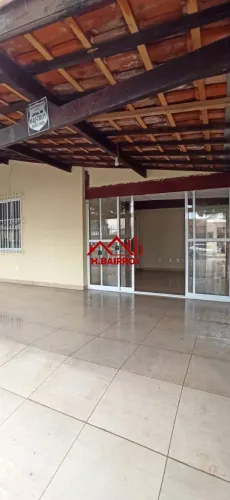 Casa com 08 Salas Comerciais à VENDA no Jardim Satélite - SJC