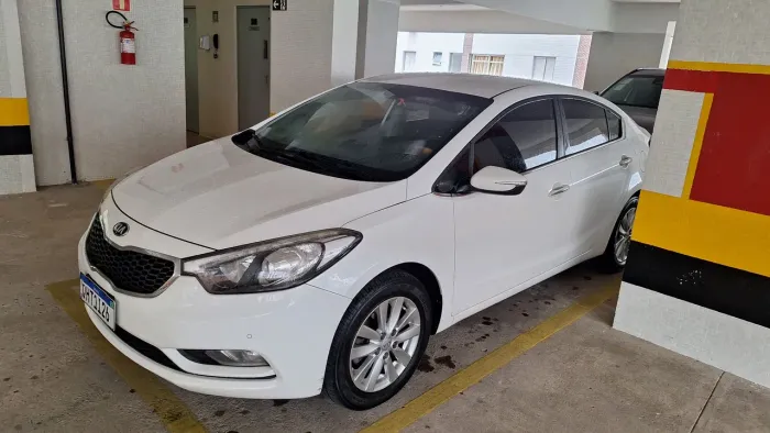 Kia Motors Cerato 1.6 16V Flex Aut. 2016