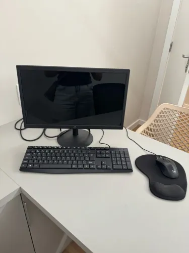 Vendo Computador Completo Intel Core i5 16GB SSD 512GB Monitor LED 19.5" Windows 10 3green