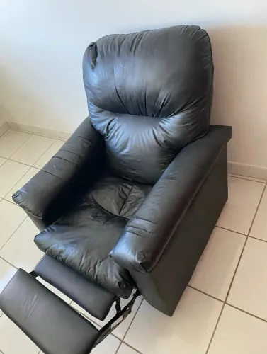 Poltrona Reclinável
