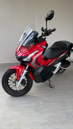 Honda ADV 150 2024