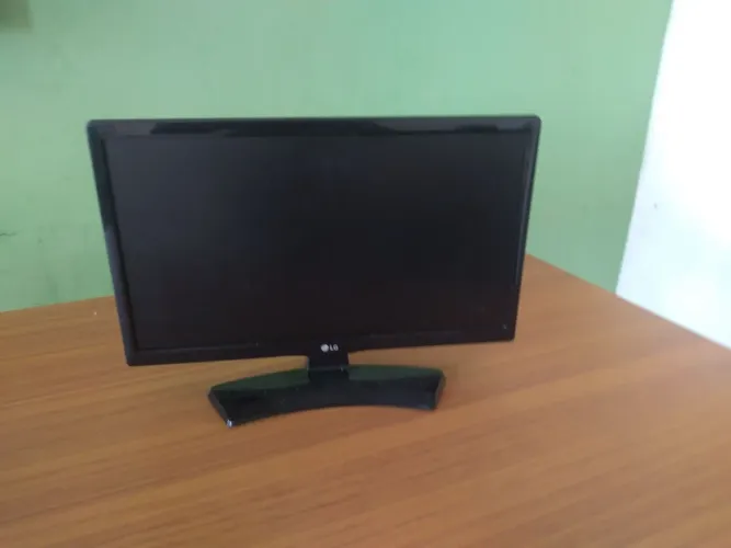 Monitor TV  LG 20" LCD 
