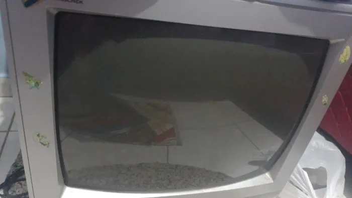 Doação , para quem realmente está sem acesso a tv.,