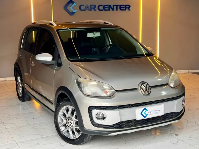 Volkswagen Up! Cross 1.0 TSI Total Flex 12V 5P 2016