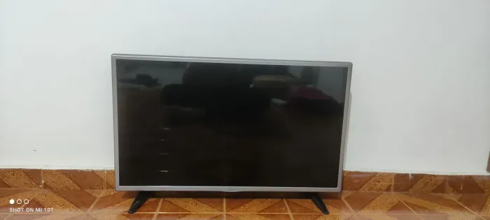 Tv LG 32LF510B R$ 350,00