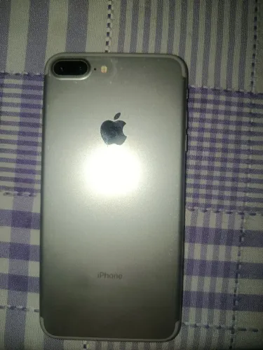 iPhone 7 plus 