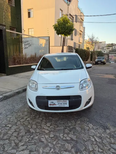 Fiat Palio Attractive 1.0 EVO Fire Flex 8V 5P 2013
