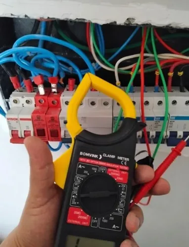 Eletricista Disponível