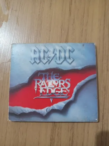 Cd the razors Edge acdc