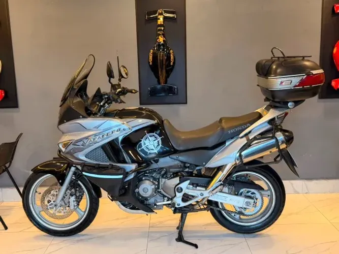 Honda XL Varadero 1000cc ? Honda XL 1000V Varadero ? Ano: 2007 ? 120.000 km rodados ?