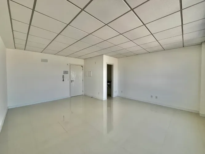 Sala Comercial para Locação com 33m2 | Itaguaçu Trade Center São José/SC