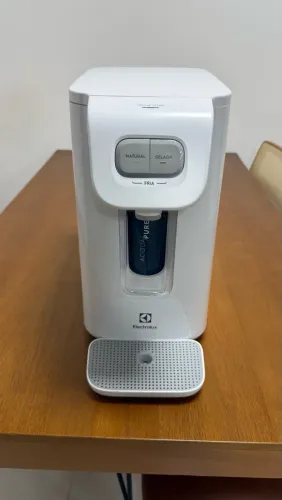 Purificador de Água Electrolux Pure 4x PE12B Branco 127v