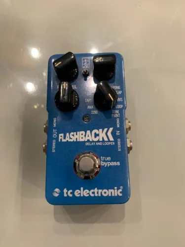 Pedal TC Electronic Flashback Delay and Looper