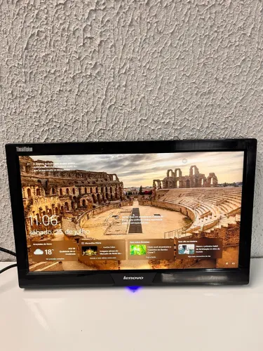 Lote com 4 monitores para pc