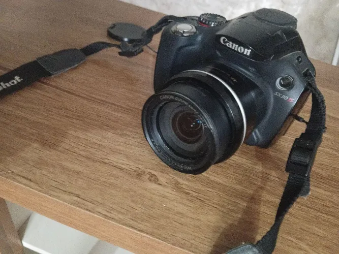 Canon PowerShot SX30 IS