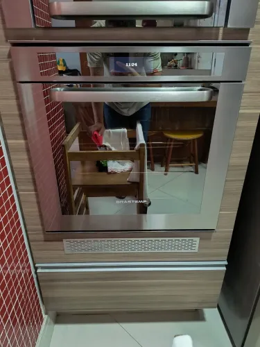 Forno Elétrico Embutir Brastemp 67L BO260AR (Para Retirada de Peças / Barato)