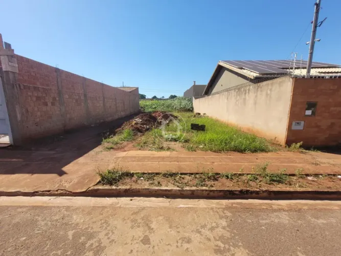 TERRENO NO ASFALTO