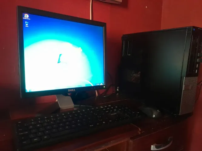 VENDE-SE COMPUTADOR DELL 7