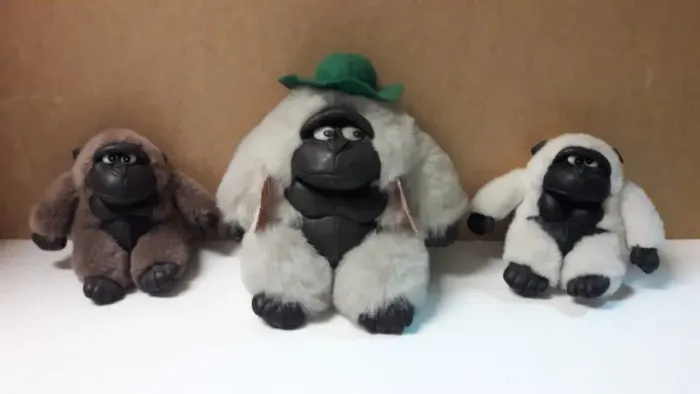 3 kit macaquinhos de pelúcia fofo antialérgico (Lindo) TRÊS por R$ 50