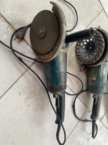 Furadeira esmerilhadeira disco de corte